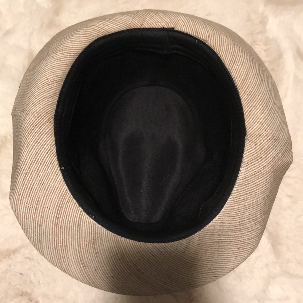 Fedora - Picture 3 of 3